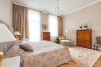 Modna sypialnia w klasycznym stylu